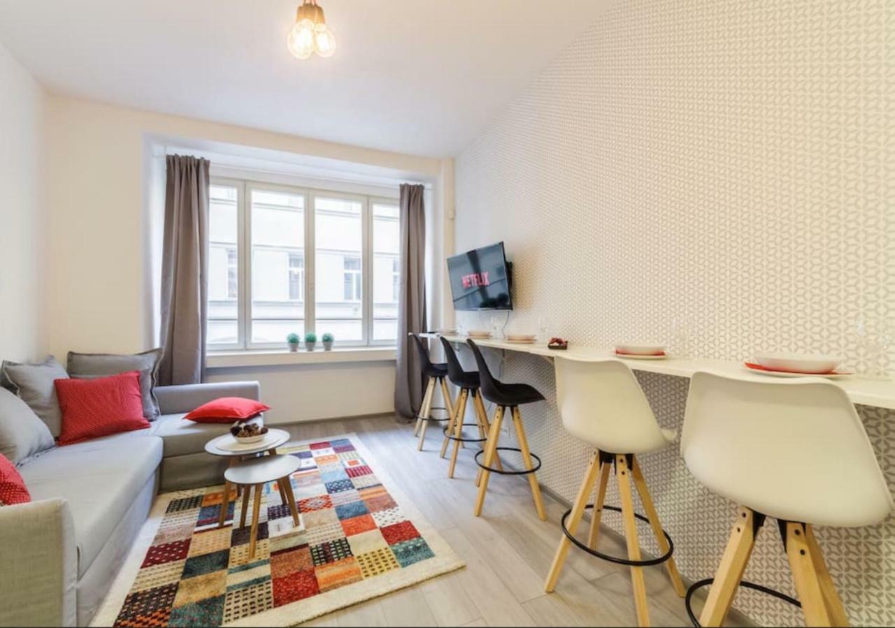 Central Prague Crown Apartments المظهر الخارجي الصورة
