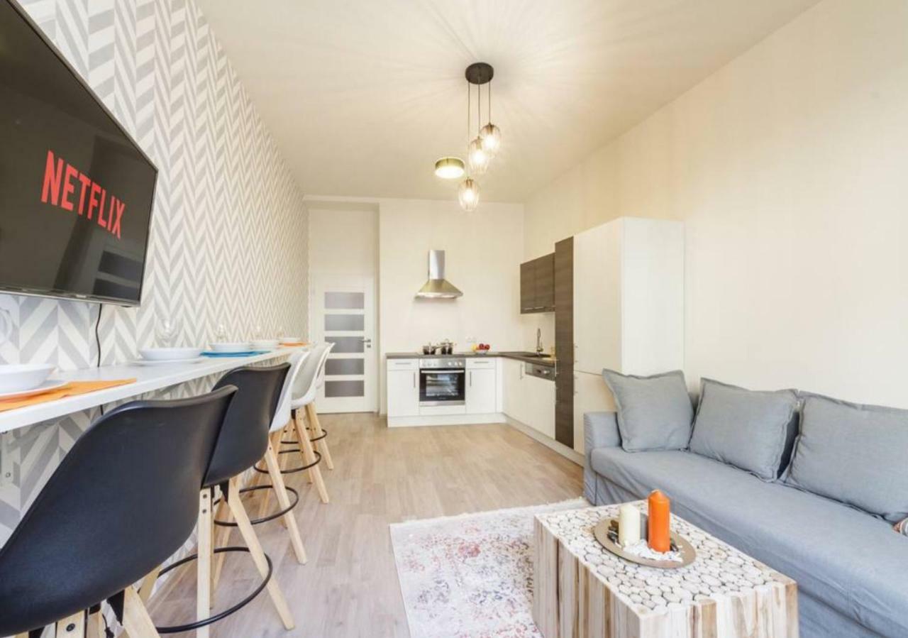 Central Prague Crown Apartments المظهر الخارجي الصورة